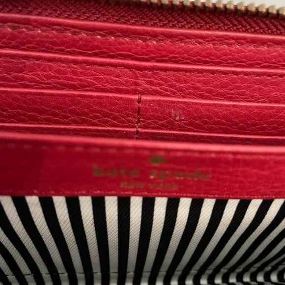 USED Kate Spade Women's Red Wallet - Picture 4 of 5